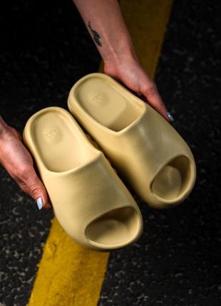 Шлепанцы adidas yeezy slide bone шльопанці шльопки шлепки сланцы сланці10 фото