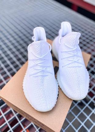 Кроссовки adidas yeezy boost 350 v2 triple white10 фото