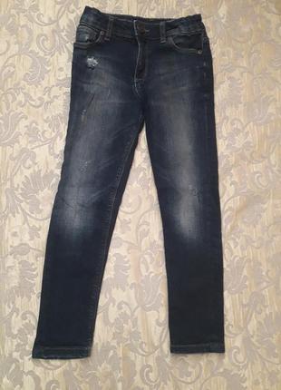 Джинсы river island на стройного мальчика на 6 лет.