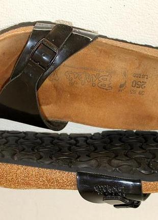 Ортопедичні шкіряні сандалі шльопанці birkenstock 39