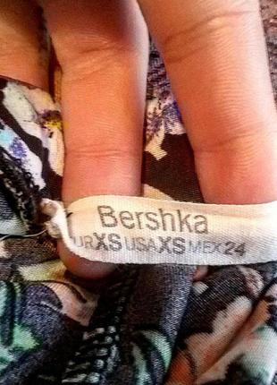 Легкие, очень красивые лосины bershka3 фото