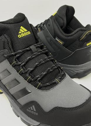 Зимові кросівки adidas terrex з хутром (gore tex)6 фото