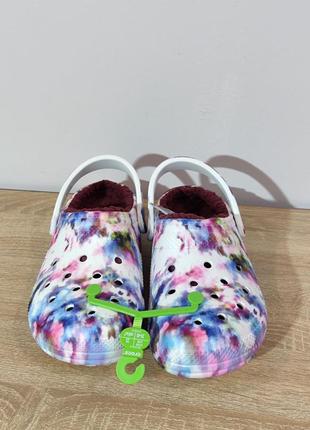 Crocs lined  tie dye clog garnet/multi3 фото