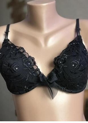 Бюстгальтер