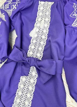 Вышитое платье на девочку "фиолетовый ласточки"5 фото