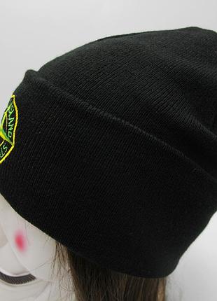 Шапка stone island кольорова вишивка чорна жіноча/чоловіча трендова, спортивна модна демісезонна шапка4 фото