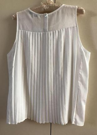 Белая блузка плиссировка , р.125 фото