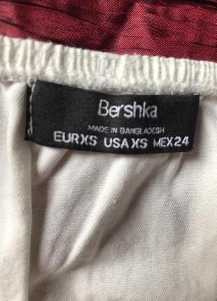 Комбінезон із шортами bershka білий короткий джинсовий3 фото
