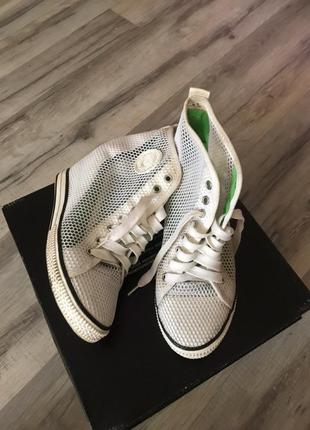 Снікерси білі сіточка dkny