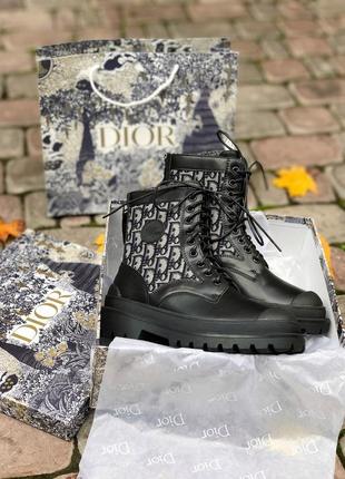 Ботинки в стиле dior explorer boots1 фото