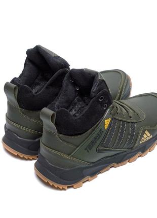 Мужские зимние ботинки adidas terrex green