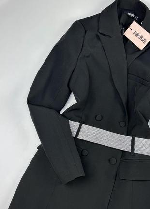 Черное платье пиджак с поясом из страз и открытой спиной2 фото