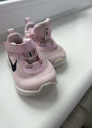 Кроссовки nike