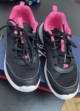 Кроссовки измельчений reebok 36р.