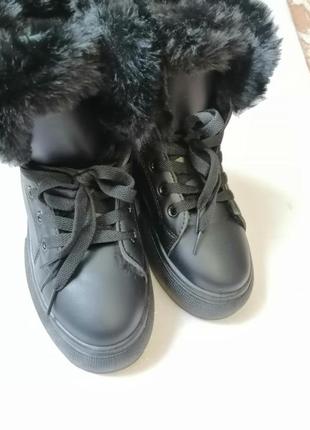Тёплые зимние ботинки хайтопы на платформе набивной мех невероятно тёплые мягкие нежные покупала себ3 фото