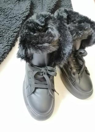 Тёплые зимние ботинки хайтопы на платформе набивной мех невероятно тёплые мягкие нежные покупала себ5 фото