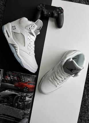 Мужские кроссовки nike air jordan 5 retro / найк джордан / демисезонные / весенние, летние, осенние / обувь / кожа / черные, белые