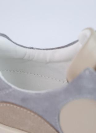 Стильные качественные удобные бежевые женские кроссовки весенне-осенние, демисезон,натуральная замша-женская обувь9 фото