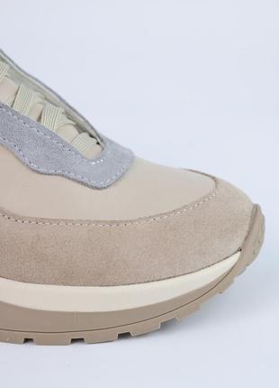 Стильные качественные удобные бежевые женские кроссовки весенне-осенние, демисезон,натуральная замша-женская обувь10 фото