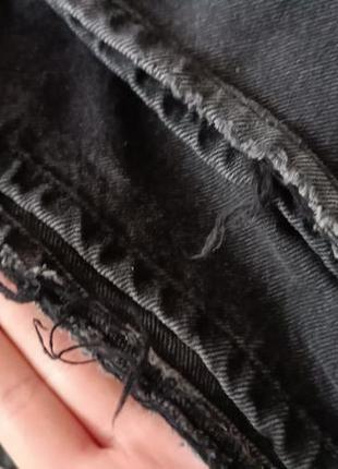 Стильные джинсы прямого кроя от h&m