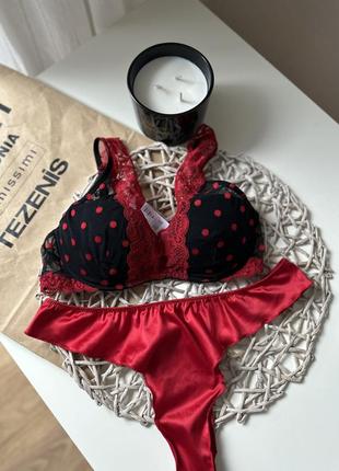 Комплект белья intimissimi