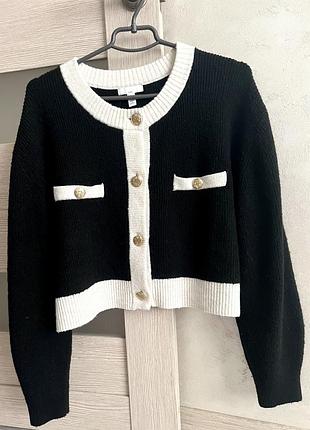 Кардиган в стиле old money