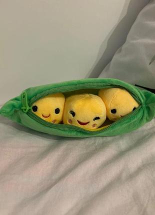 М'яка іграшка "горошинки у стручку"3 фото