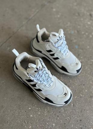 Жіночі кросівки adidas x balenciaga triple s white/black / колаборація адідас баленсіага / жіноче ексклюзивне взуття6 фото