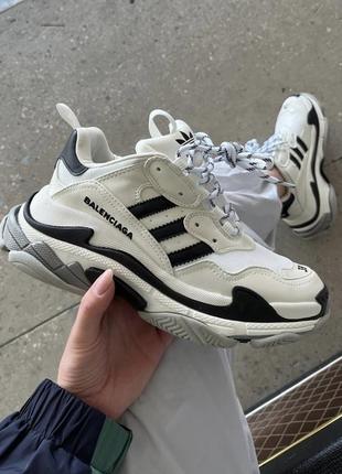 Жіночі кросівки adidas x balenciaga triple s white/black / колаборація адідас баленсіага / жіноче ексклюзивне взуття1 фото