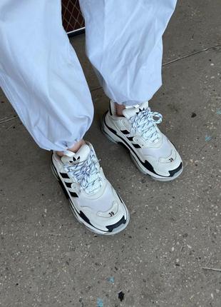 Жіночі кросівки adidas x balenciaga triple s white/black / колаборація адідас баленсіага / жіноче ексклюзивне взуття8 фото