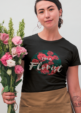 Футболка чорна з оригінальним принтом для флориста "i'm a florist. я - флорист. троянди" push it1 фото