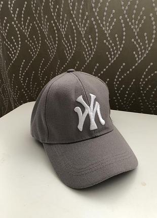 Кепка,бейсболка