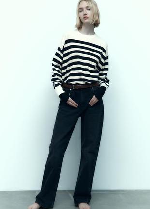 Новенький стильный свитерик zara