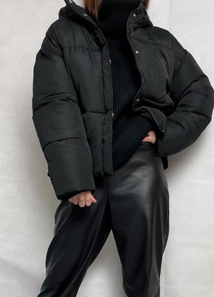 Чёрная куртка na-kd3 фото