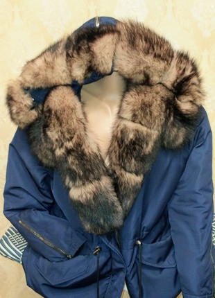 Тепла куртка з натуральним хутром, розмір-50
