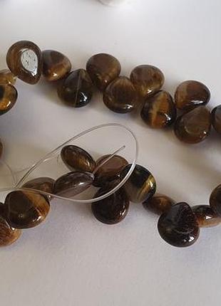 Натуральный камень тигровый глаз 1,2×1 см, нить 33 шт