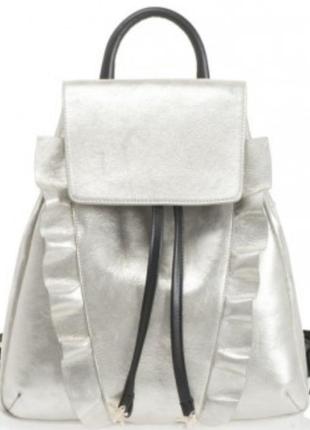 Кожаный рюкзак pinko (оригинал) с вертикальными серебристыми воланами.4 фото