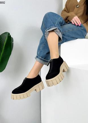 Супер стильные женские туфли на утолщенной подошве 💛💙🏆