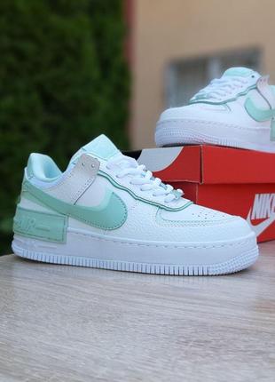 Шикарные женские кроссовки nike air force 1 shadow белые с бирюзовым