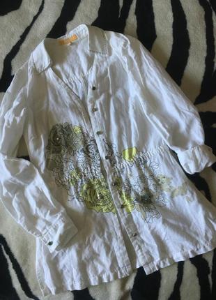 Удлиненная рубашка  лён , очень стильная  украшена вышивкой!