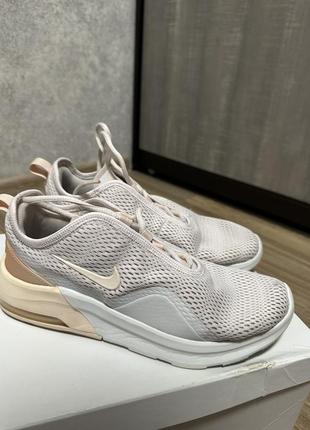 Продам кроссовки nike