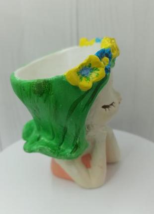 Кашпо девочка украинка 4