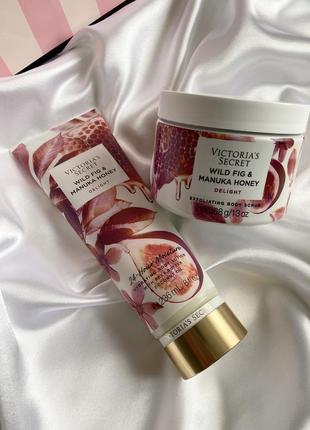 Набір для тіла victoria’s secret  wild fig&manuka honey скраю для тіла лосьйон для тіла1 фото