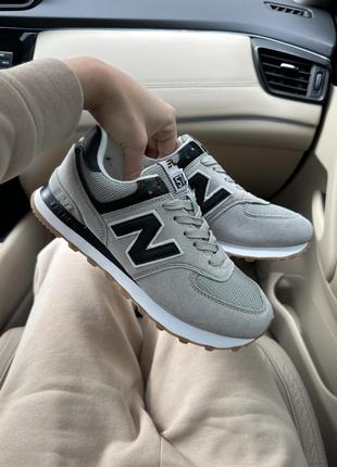 Отличные женские кроссовки new balance 574 light grey gum светло-серые5 фото