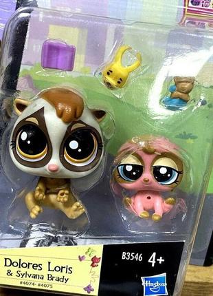 Ігровий набір hasbro littlest pet shop — dolores loris sylvana brady (4074-4075)