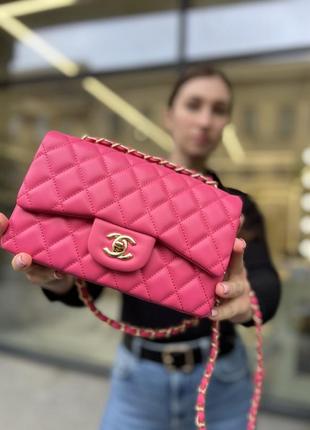 Женская сумка chanel 20 молодежная сумка шанель через плечо из мягкой экокожи изящная брендовая сумо2 фото