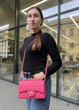 Жіноча сумка chanel 20 молодіжна сумка шанель через плече з м'якої екошкіри витончена брендова сумоч1 фото