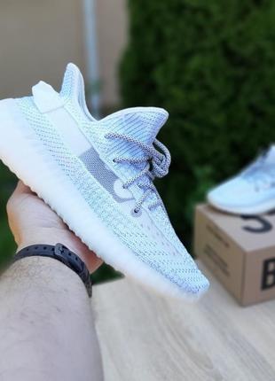 Крутые трендовые женские кроссовки adidas yeezy boost 350 серые с белым полный рефлектиф7 фото