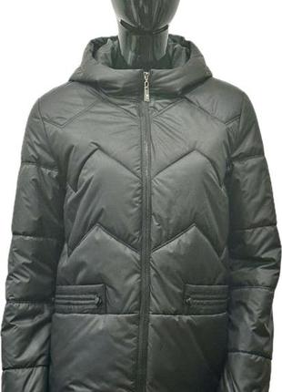 Черная теплая куртка на весну прямого кроя с стеганным узором 42, 44, 46, 48, 50, 52, 54