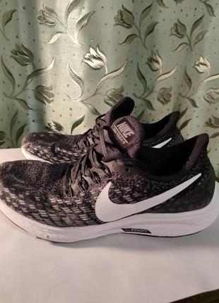 Кроссовки nike